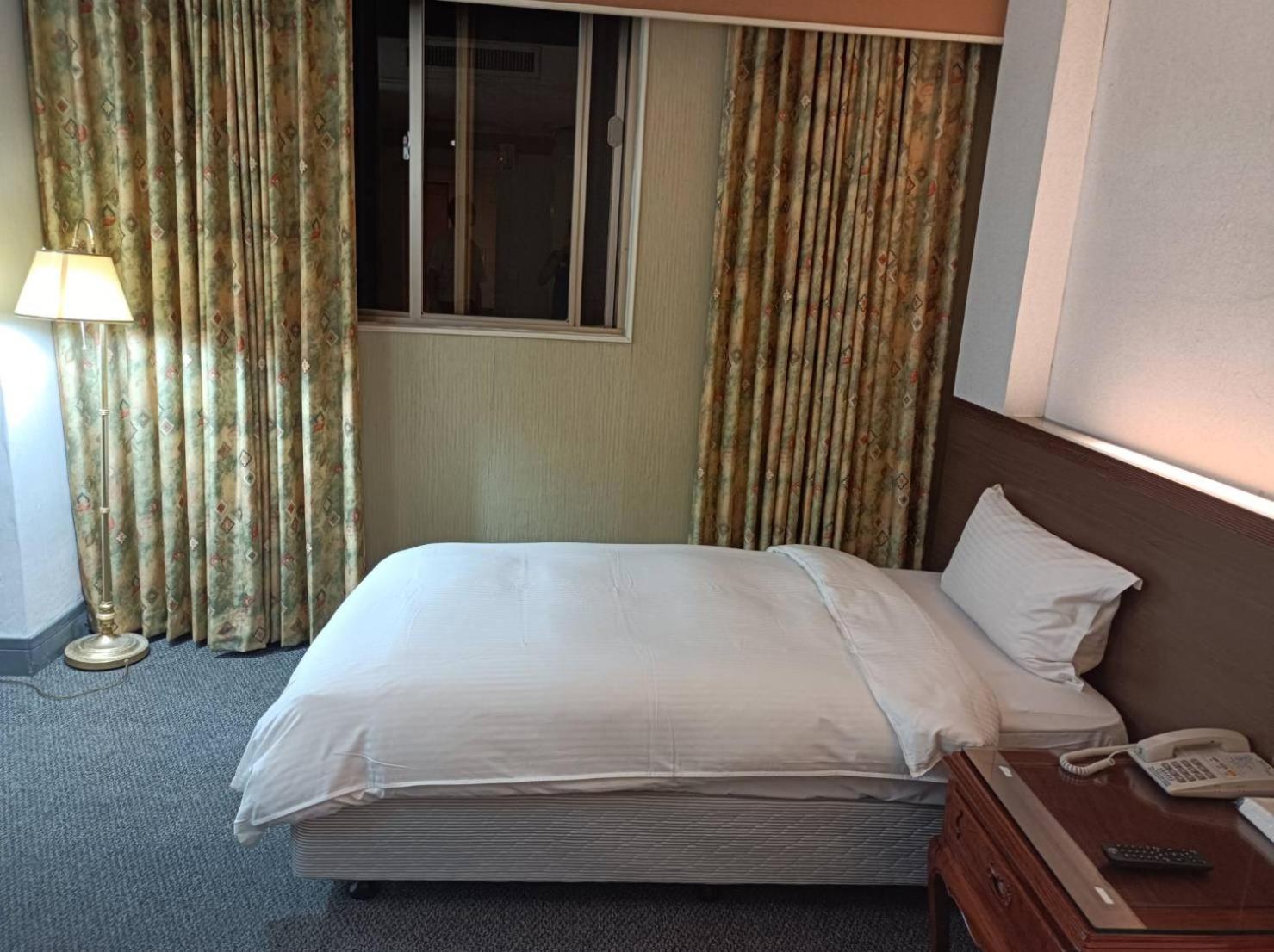 טאויואן Duke Business Hotel מראה חיצוני תמונה